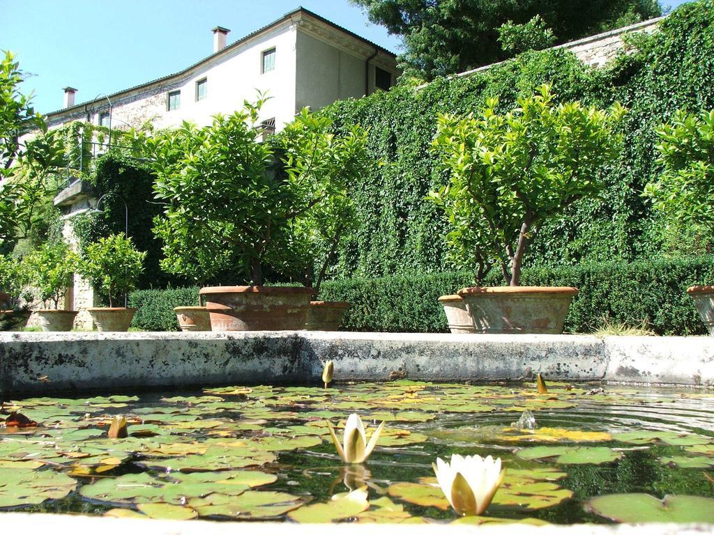 Il Castello Villa Barbarano Vicentino Luaran gambar